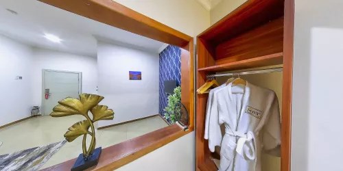 Bathrobe